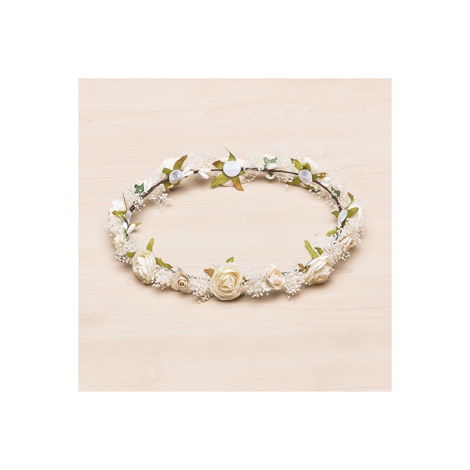 Couronne de fleurs blanches